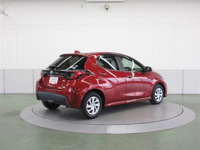 ヤリス ハイブリッドＧ　メモリーナビ　ミュージックプレイヤー接続可　バックカメラ　衝突被害軽減システム　ＥＴＣ　ＬＥＤヘッドランプ（6枚目）