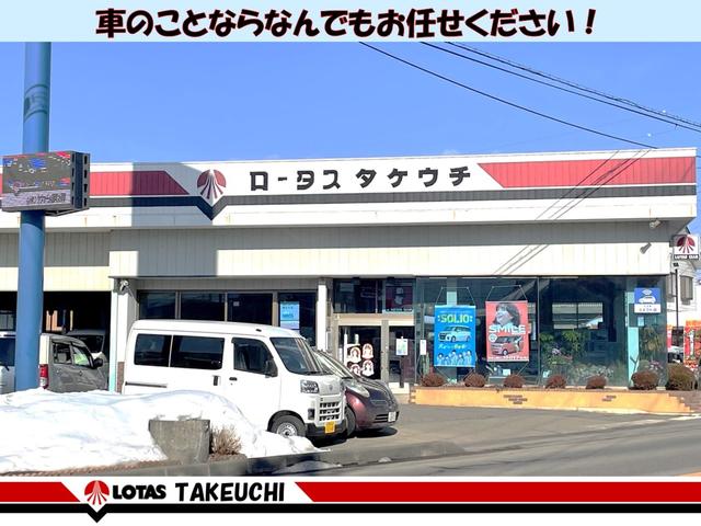 車いす仕様車　５ＡＧＳ　４ＷＤ　福祉車両スロープ　車いす移動車　８ナンバー　車いす１名＋２名乗車　リモコン式電動ウィンチ　キーレス　助手席側リヤシート付　　ウィンチリモコン付　新品バッテリー　取説保証書　禁煙車(40枚目)