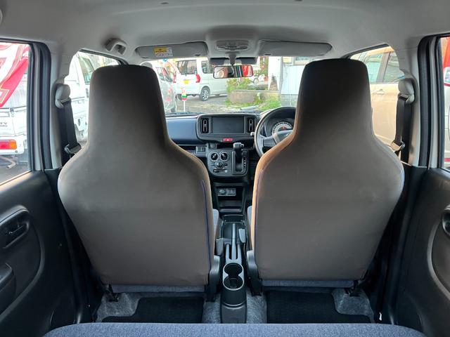 アルト A 法人ワンオーナー 2WD デュアルカメラブレーキサポート 車線逸脱警報装置 横滑り防止装置 マニュアルエアコン パークセンサー アイドリングストップ キーレスエントリー 盗難警報装置(17枚目)