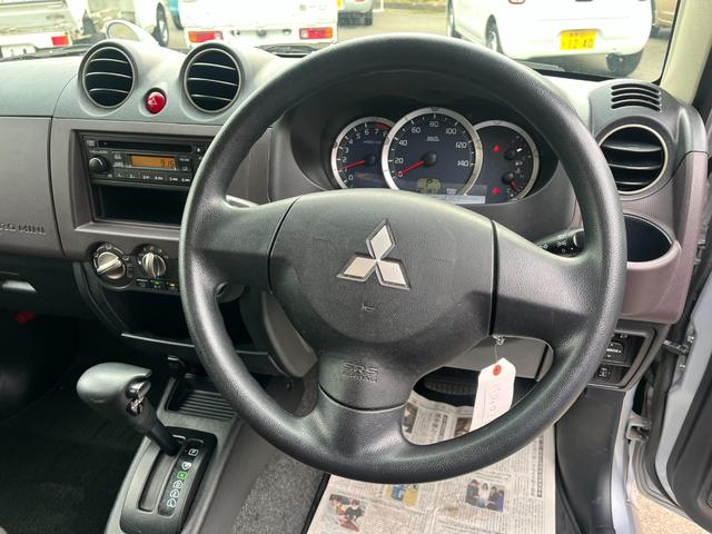 パジェロミニ VR 禁煙車 切り替え式4WD エアコン 純正オーディオ電動格納ミラー キーレス 盗難防止装置 プライバシーガラス 純正15インチアルミホイール インタークーラーターボ(21枚目)