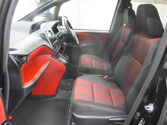 ヴォクシー ＺＳ　ナビ＆ＴＶ　電動スライドドア　衝突被害軽減システム　ＥＴＣ　バックカメラ　スマートキー　アイドリングストップ　横滑り防止機能　ＬＥＤヘッドランプ　ワンオーナー　キーレス　盗難防止装置　ＤＶＤ再生（11枚目）