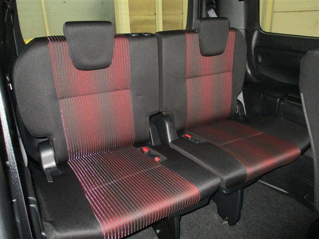 ヴォクシー ＺＳ　ナビ＆ＴＶ　電動スライドドア　衝突被害軽減システム　ＥＴＣ　バックカメラ　スマートキー　アイドリングストップ　横滑り防止機能　ＬＥＤヘッドランプ　ワンオーナー　キーレス　盗難防止装置　ＤＶＤ再生（13枚目）