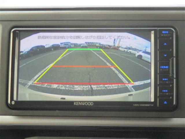 バックカメラ付き♪車庫入れ、バックでの駐車時に後方が見える事での安心感は大きいです☆一度装備したら外せなくなるアイテムです♪
