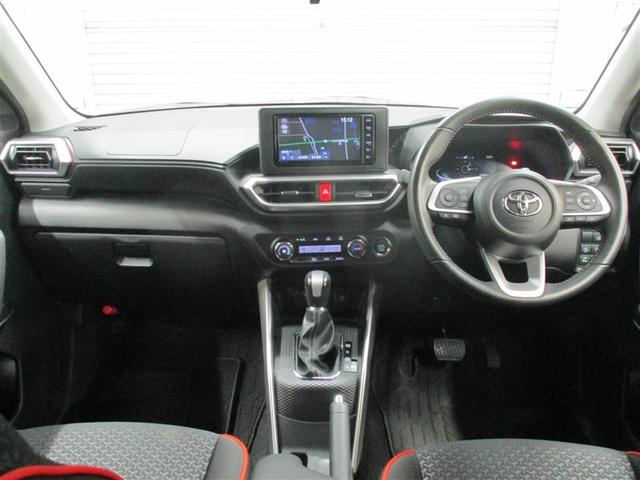 ライズ Ｚ　ナビ＆ＴＶ　衝突被害軽減システム　ＥＴＣ　バックカメラ　スマートキー　アイドリングストップ　横滑り防止機能　ＬＥＤヘッドランプ　ワンオーナー　キーレス　盗難防止装置　ＤＶＤ再生　乗車定員５人　ＡＢＳ（2枚目）