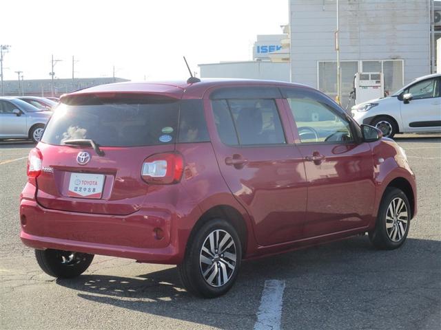 明るく広々、落ち着いた店内では、中古車のご検討・ご購入のほか、携帯電話（ａｕ）の購入等、様々なご相談に幅広く応えていきます♪