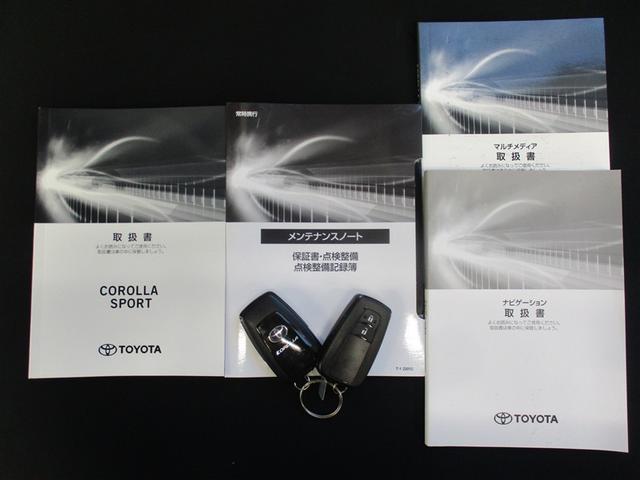 カローラスポーツ ハイブリッドG スタイルパッケージ 衝突被害軽減システム ETC バックカメラ スマートキー アイドリングストップ ミュージックプレイヤー接続可 横滑り防止機能 LEDヘッドランプ ワンオーナー キーレス 盗難防止装置 乗車定員5人(9枚目)