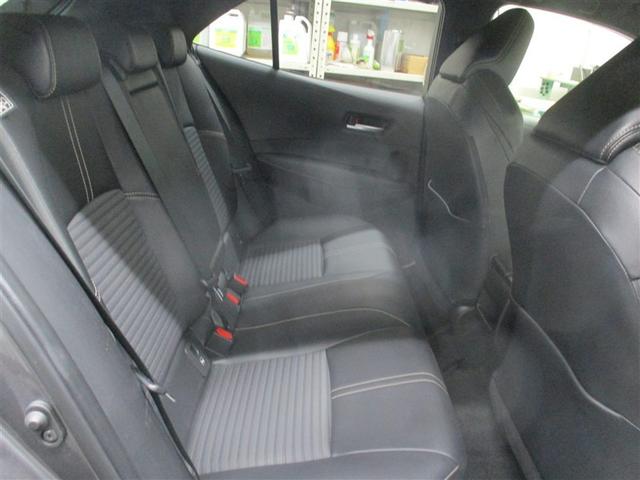 カローラスポーツ ハイブリッドG スタイルパッケージ 衝突被害軽減システム ETC バックカメラ スマートキー アイドリングストップ ミュージックプレイヤー接続可 横滑り防止機能 LEDヘッドランプ ワンオーナー キーレス 盗難防止装置 乗車定員5人(12枚目)