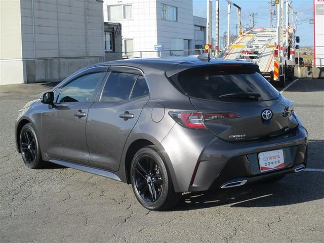 カローラスポーツ ハイブリッドG スタイルパッケージ 衝突被害軽減システム ETC バックカメラ スマートキー アイドリングストップ ミュージックプレイヤー接続可 横滑り防止機能 LEDヘッドランプ ワンオーナー キーレス 盗難防止装置 乗車定員5人(17枚目)