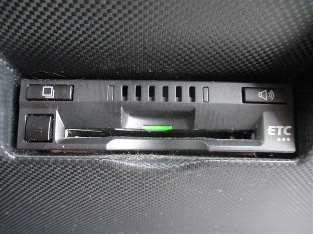 ライズ Z 4WD ナビ&TV 衝突被害軽減システム ETC バックカメラ スマートキー アイドリングストップ 横滑り防止機能 LEDヘッドランプ ワンオーナー キーレス 盗難防止装置 DVD再生 乗車定員5人(6枚目)