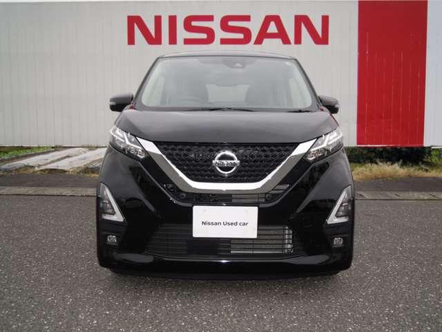デイズ 660 ハイウェイスターX ナビトリツケパッケージ ブレーキサポート 全周囲カメラ LED イモビライザー 1オーナー インテリジェントキー ETC レーンキープ アイドリングストップ オートエアコン デュアルエアバッグ アルミホイール キーレス(17枚目)