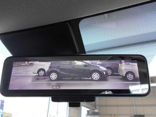 リーフ Ｘ　レーンアシスト　ＬＥＤ　Ｂカメラ　イモビライザー　クルコン　メモリーナビ　パワーウィンドウ　オートエアコン　Ｗエアバッグ　ＡＷ　サイドエアバッグ　エアバッグ　ナビＴＶ　キーフリー　ＡＢＳ　ワンセグＴＶ（10枚目）