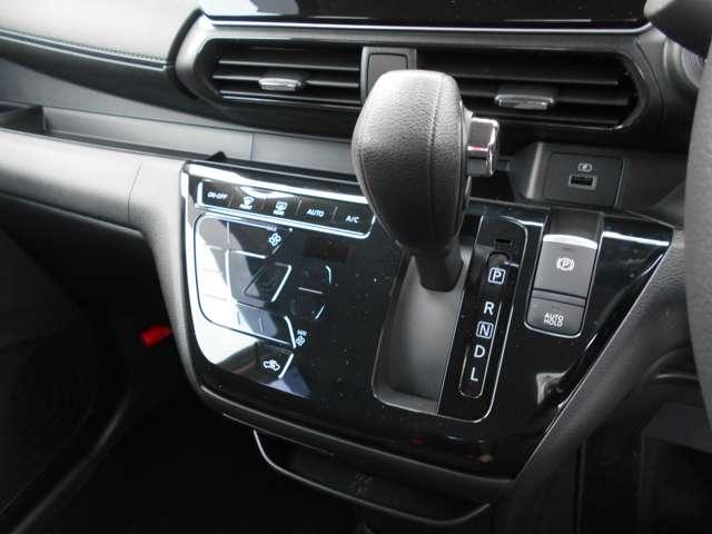 デイズ 660 ハイウェイスターX プロパイロット エディション スマートキー&プッシュスタート LEDヘッド レーダークルーズ 盗難防止装置 ETC アイドリングストップ LKAS ドラレコ パワーステアリング オートエアコン Bカメラ ワンセグ パワーウィンド(12枚目)