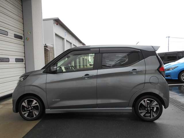 デイズ 660 ハイウェイスターGターボ プロパイロットエディション アルミ イモビ エアバック ETC車載器 LEDヘッドライト レーダークルーズ インテリジェントキー レーンアシスト キーレス ドライブレコーダー サイドカメラ アイドリングストップ エアコン ABS(21枚目)