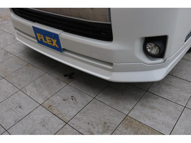 ハイエースワゴン グランドキャビン　グランドキャビン４ＷＤ・１インチローダウン・フロントスポイラー・Ｄｅｌｆ０６　１７インチアルミホイール・ナスカータイヤ・オーバーフェンダー・ＬＥＤテールランプ・ＬＥＤハイマウント・ナビ（30枚目）