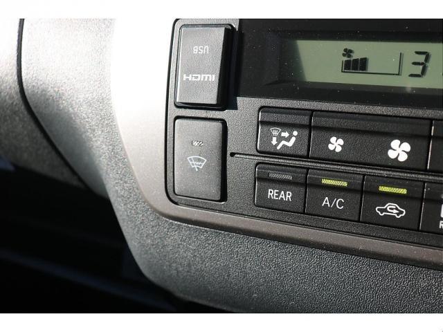 ハイエースバン ロングスーパーGL アースカラー アーバンカーキ ディーゼル4WD ブラックエディションスタイル オフロードスタイル BIGX11インチナビ オリジナルベットキット クラシックシートカバー オープンカントリー(10枚目)