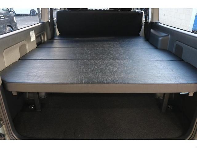 ハイエースバン ロングスーパーGL アースカラー アーバンカーキ ディーゼル4WD ブラックエディションスタイル オフロードスタイル BIGX11インチナビ オリジナルベットキット クラシックシートカバー オープンカントリー(17枚目)