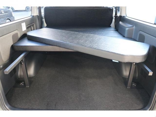 ハイエースバン ロングスーパーGL アースカラー アーバンカーキ ディーゼル4WD ブラックエディションスタイル オフロードスタイル BIGX11インチナビ オリジナルベットキット クラシックシートカバー オープンカントリー(18枚目)