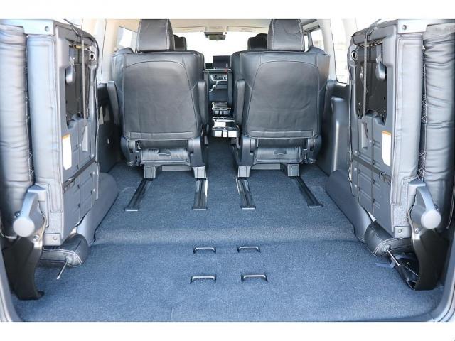 ハイエースワゴン グランドキャビン ファインテックツアラー ベージュ ファインテックツアラー キャプテンシート4脚 オリジナルフロントスポイラー ローダウン BIGXナビ フリップダウン ETC シートカバー ベットキット バルベロ17インチ ナスカータイヤ(19枚目)