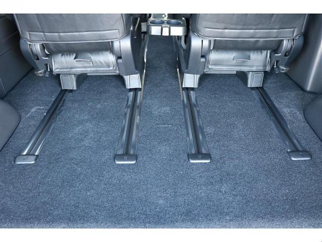 ハイエースワゴン グランドキャビン ファインテックツアラー ベージュ ファインテックツアラー キャプテンシート4脚 オリジナルフロントスポイラー ローダウン BIGXナビ フリップダウン ETC シートカバー ベットキット バルベロ17インチ ナスカータイヤ(20枚目)