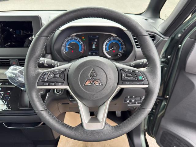 デリカミニ Ｇ　プレミアム　リミテッドエディション　届出済未使用車　４ＷＤ　ＣＶＴ　バックカメラ　両側電動スライドドア　クリアランスソナー　オートクルーズコントロール　レーンアシスト　衝突被害軽減システム　オートライト　ＬＥＤヘッドランプ　スマートキー（9枚目）