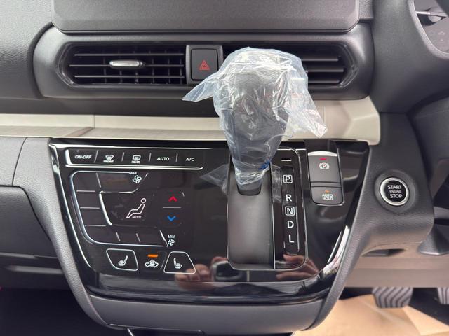 デリカミニ Ｇ　プレミアム　リミテッドエディション　届出済未使用車　４ＷＤ　ＣＶＴ　バックカメラ　両側電動スライドドア　クリアランスソナー　オートクルーズコントロール　レーンアシスト　衝突被害軽減システム　オートライト　ＬＥＤヘッドランプ　スマートキー（11枚目）