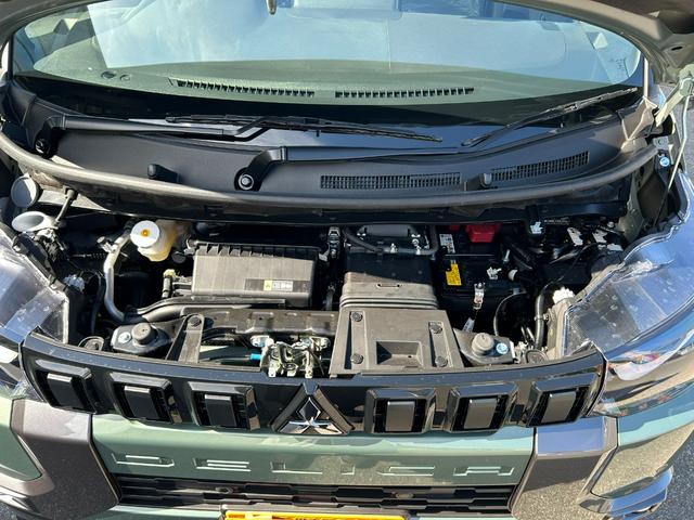 デリカミニ Ｔ　プレミアム　届出済未使用車　４ＷＤ　ＣＶＴ　両側電動スライドドア　クリアランスソナー　オートクルーズコントロール　オートライト　ＬＥＤヘッドランプ　スマートキー　アイドリングストップ　シートヒーター　ベンチシート（25枚目）