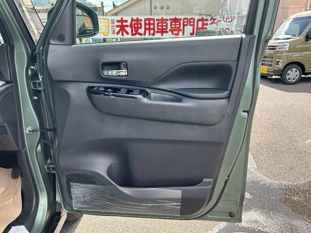 デリカミニ Ｔ　プレミアム　リミテッドエディション　届出済未使用車　４ＷＤ　ＣＶＴ　全周囲カメラ　両側電動スライドドア　クリアランスソナー　オートクルーズコントロール　衝突被害軽減システム　オートライト　ＬＥＤヘッドランプ　ヘッドライトウォッシャー（59枚目）