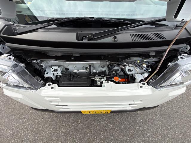 ハイゼットカーゴ ＤＸ　届出済未使用車　４ＷＤ　ＣＶＴ　衝突被害軽減システム　クリアランスソナー　両側スライドドア　キーレスエントリー　アイドリングストップ　オートライト　ＥＳＣ　エアコン　パワーステアリング（26枚目）