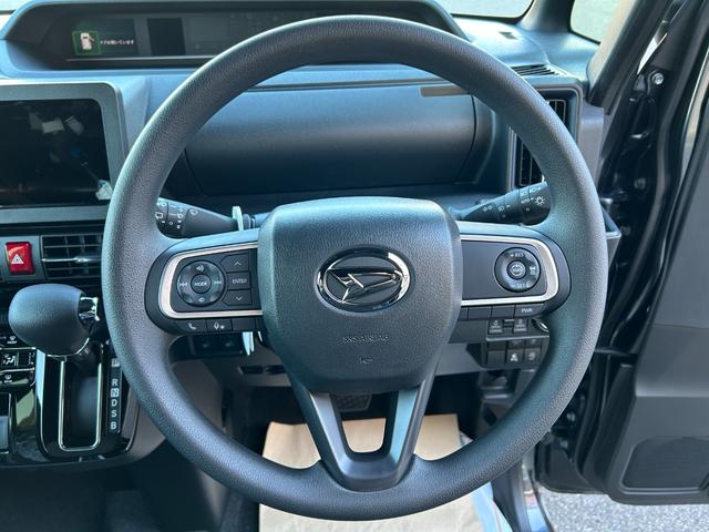 タント カスタムＸリミテッド　届出済未使用車　４ＷＤ　ＣＶＴ　ＥＴＣ　バックカメラ　両側電動スライドドア　クリアランスソナー　オートクルーズコントロール　レーンアシスト　衝突被害軽減システム　オートライト　ＬＥＤヘッドランプ（9枚目）