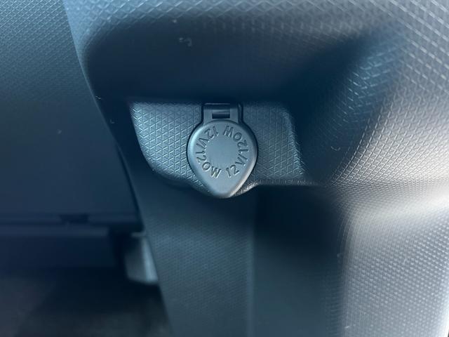 タント カスタムＸリミテッド　届出済未使用車　４ＷＤ　ＣＶＴ　ＥＴＣ　バックカメラ　両側電動スライドドア　クリアランスソナー　オートクルーズコントロール　レーンアシスト　衝突被害軽減システム　オートライト　ＬＥＤヘッドランプ（39枚目）