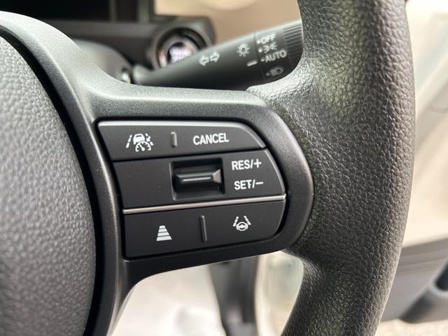 N-BOX ベースグレード 届出済未使用車 CVT バックカメラ 両側スライド・片側電動 クリアランスソナー オートクルーズコントロール レーンアシスト 衝突被害軽減システム オートライト LEDヘッドランプ スマートキー(13枚目)