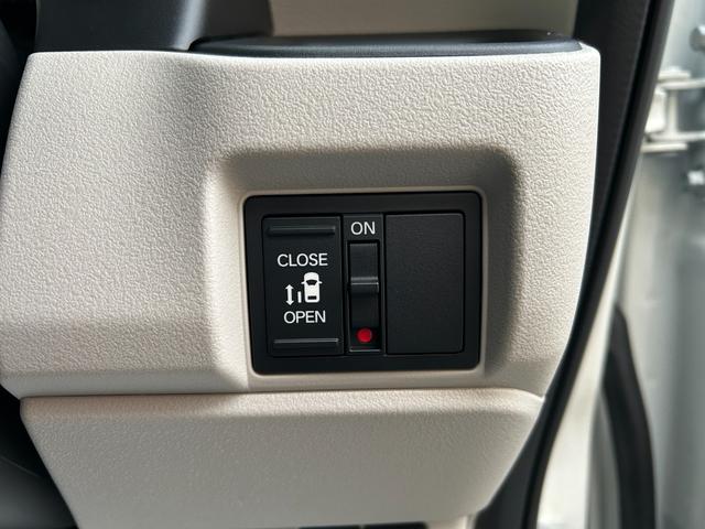 N-BOX ベースグレード 届出済未使用車 CVT バックカメラ 両側スライド・片側電動 クリアランスソナー オートクルーズコントロール レーンアシスト 衝突被害軽減システム オートライト LEDヘッドランプ スマートキー(14枚目)