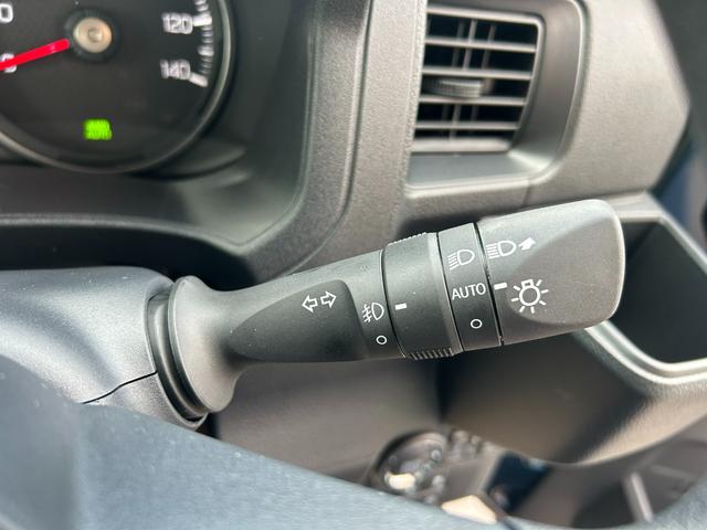 アトレー ＲＳ　届出済未使用車　４ＷＤ　ＣＶＴ　両側電動スライドドア　クリアランスソナー　オートクルーズコントロール　衝突被害軽減システム　オートライト　ＬＥＤヘッドランプ　スマートキー　アイドリングストップ（15枚目）