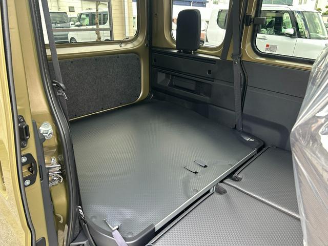 アトレー ＲＳ　届出済未使用車　４ＷＤ　ＣＶＴ　軽バン　衝突被害軽減システム　クリアランスソナー　オートクルーズコントロール　両側電動スライドドア　スマートキー　電動格納ミラー　オートライト　ＬＥＤヘッドランプ（51枚目）