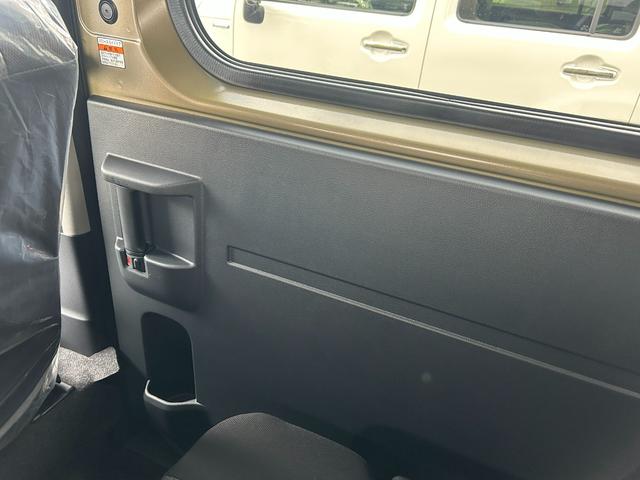 アトレー ＲＳ　届出済未使用車　４ＷＤ　ＣＶＴ　軽バン　衝突被害軽減システム　クリアランスソナー　オートクルーズコントロール　両側電動スライドドア　スマートキー　電動格納ミラー　オートライト　ＬＥＤヘッドランプ（54枚目）