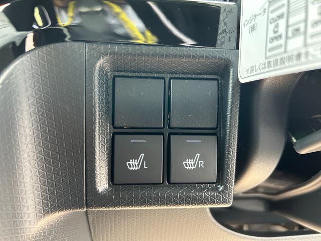 タント カスタムＸリミテッド　届出済未使用車　ＣＶＴ　ＥＴＣ　バックカメラ　両側電動スライドドア　クリアランスソナー　オートクルーズコントロール　衝突被害軽減システム　オートライト　ＬＥＤヘッドランプ　スマートキー　電動格納ミラー（12枚目）