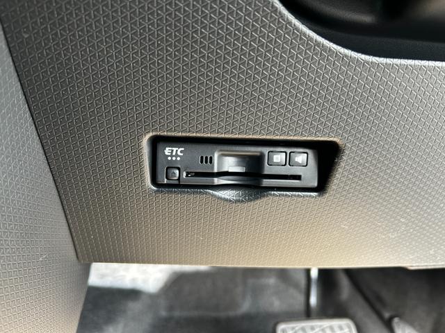 タント カスタムＸリミテッド　届出済未使用車　ＣＶＴ　ＥＴＣ　バックカメラ　両側電動スライドドア　クリアランスソナー　オートクルーズコントロール　衝突被害軽減システム　オートライト　ＬＥＤヘッドランプ　スマートキー　電動格納ミラー（13枚目）