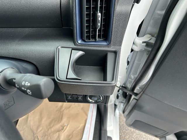 タント カスタムＸリミテッド　届出済未使用車　ＣＶＴ　ＥＴＣ　バックカメラ　両側電動スライドドア　クリアランスソナー　オートクルーズコントロール　衝突被害軽減システム　オートライト　ＬＥＤヘッドランプ　スマートキー　電動格納ミラー（51枚目）