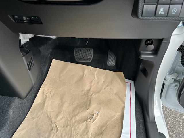 タント カスタムＸリミテッド　届出済未使用車　ＣＶＴ　ＥＴＣ　バックカメラ　両側電動スライドドア　クリアランスソナー　オートクルーズコントロール　衝突被害軽減システム　オートライト　ＬＥＤヘッドランプ　スマートキー　電動格納ミラー（52枚目）