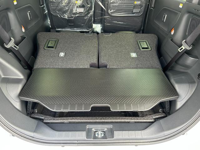 タント カスタムＸリミテッド　届出済未使用車　ＣＶＴ　ＥＴＣ　バックカメラ　両側電動スライドドア　クリアランスソナー　オートクルーズコントロール　衝突被害軽減システム　オートライト　ＬＥＤヘッドランプ　スマートキー　電動格納ミラー（57枚目）