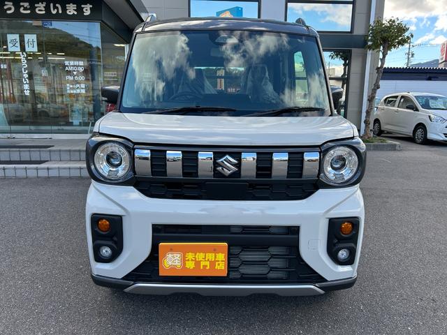 スペーシアギア ハイブリッドＸＺ　届出済未使用車　４ＷＤ　ＣＶＴ　両側電動スライドドア　クリアランスソナー　オートクルーズコントロール　レーンアシスト　衝突被害軽減システム　オートライト　ＬＥＤヘッドランプ　ヘッドライトウォッシャー（18枚目）