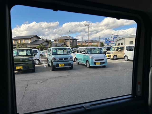 スペーシアギア ハイブリッドＸＺ　届出済未使用車　４ＷＤ　ＣＶＴ　両側電動スライドドア　クリアランスソナー　オートクルーズコントロール　レーンアシスト　衝突被害軽減システム　オートライト　ＬＥＤヘッドランプ　ヘッドライトウォッシャー（64枚目）