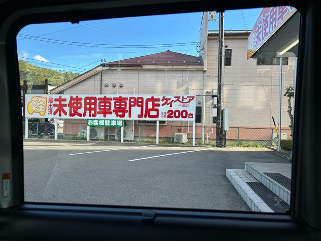 スペーシアギア ハイブリッドＸＺ　届出済未使用車　４ＷＤ　ＣＶＴ　両側電動スライドドア　クリアランスソナー　オートクルーズコントロール　レーンアシスト　衝突被害軽減システム　オートライト　ＬＥＤヘッドランプ　ヘッドライトウォッシャー（66枚目）