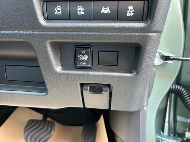 デリカミニ Ｔ　プレミアム　届出済未使用車　４ＷＤ　ＣＶＴ　バックカメラ　両側電動スライドドア　クリアランスソナー　オートクルーズコントロール　レーンアシスト　衝突被害軽減システム　オートマチックハイビーム　ＬＥＤヘッドランプ（12枚目）