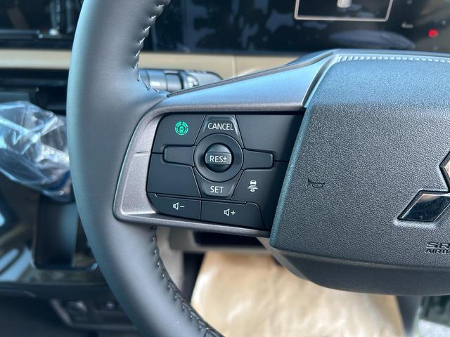 デリカミニ Ｔ　プレミアム　届出済未使用車　４ＷＤ　ＣＶＴ　バックカメラ　両側電動スライドドア　クリアランスソナー　オートクルーズコントロール　レーンアシスト　衝突被害軽減システム　オートマチックハイビーム　ＬＥＤヘッドランプ（15枚目）