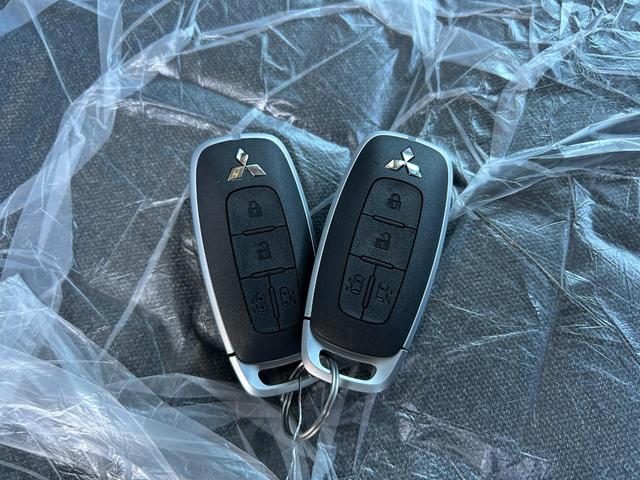 デリカミニ Ｔ　プレミアム　届出済未使用車　４ＷＤ　ＣＶＴ　バックカメラ　両側電動スライドドア　クリアランスソナー　オートクルーズコントロール　レーンアシスト　衝突被害軽減システム　オートマチックハイビーム　ＬＥＤヘッドランプ（17枚目）