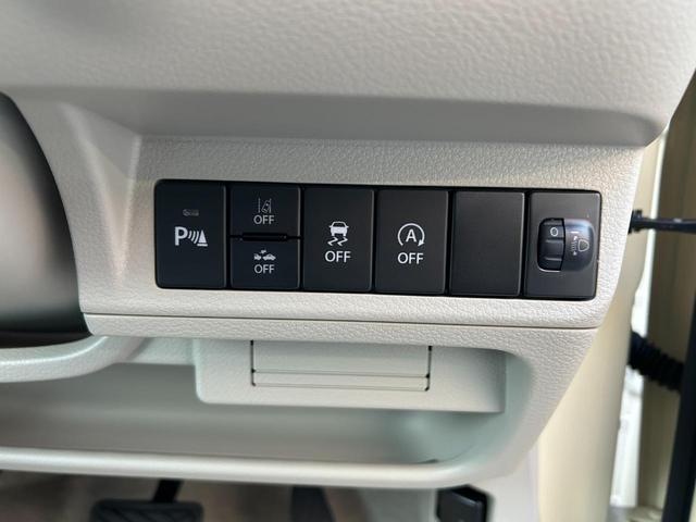 アルトラパン Ｇ　届出済未使用車　４ＷＤ　ＣＶＴ　クリアランスソナー　レーンアシスト　衝突被害軽減システム　スマートキー　アイドリングストップ　シートヒーター　ベンチシート　盗難防止システム　ＥＳＣ　衝突安全ボディ（11枚目）