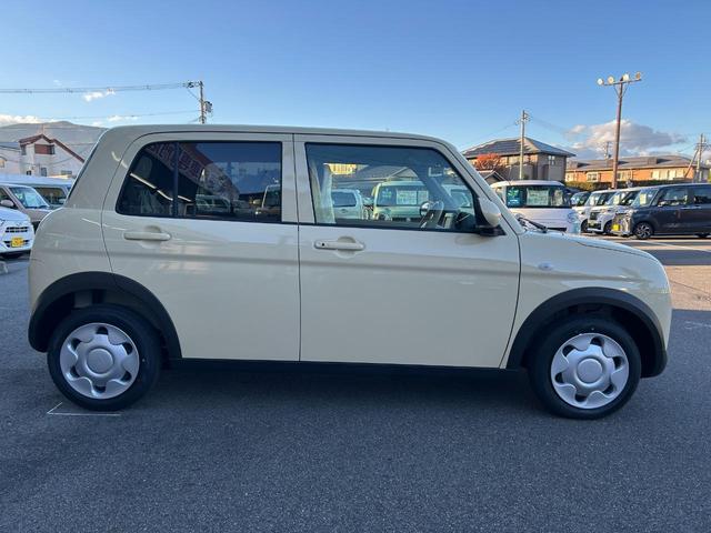 アルトラパン Ｇ　届出済未使用車　４ＷＤ　ＣＶＴ　クリアランスソナー　レーンアシスト　衝突被害軽減システム　スマートキー　アイドリングストップ　シートヒーター　ベンチシート　盗難防止システム　ＥＳＣ　衝突安全ボディ（20枚目）