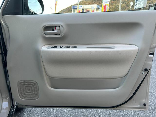 アルトラパン G 届出済未使用車 CVT クリアランスソナー レーンアシスト 衝突被害軽減システム オートライト スマートキー アイドリングストップ 電動格納ミラー シートヒーター ベンチシート 盗難防止システム(52枚目)