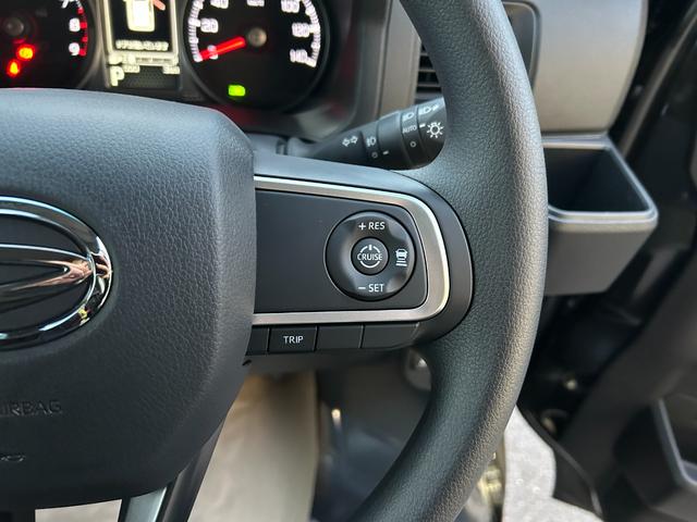 アトレー ＲＳ　届出済未使用車　４ＷＤ　ＣＶＴ　バックカメラ　両側電動スライドドア　クリアランスソナー　オートクルーズコントロール　レーンアシスト　衝突被害軽減システム　オートライト　ＬＥＤヘッドランプ　スマートキー（13枚目）